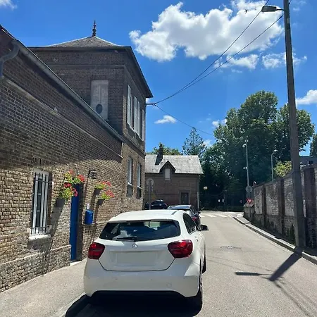 ベッド・アンド・ブレックファスト Maison Quatre Freres