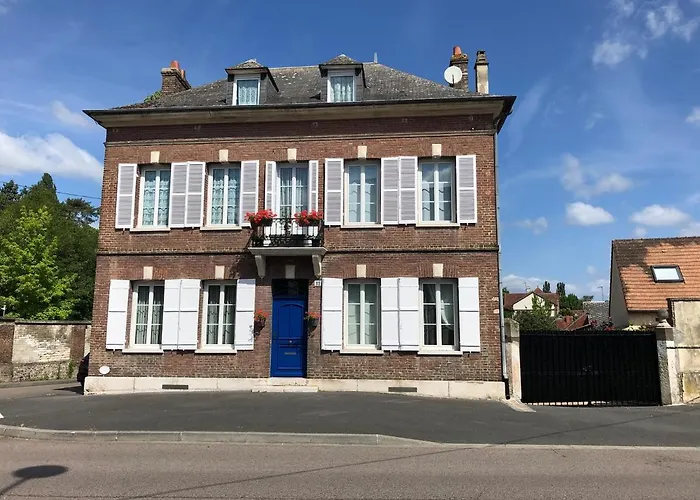Maison Quatre Freres Bed & Breakfast Louviers